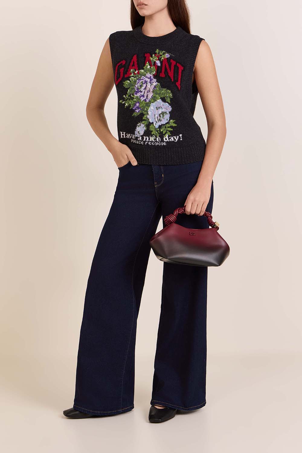 מכנסי ג'ינס מתרחבים 318